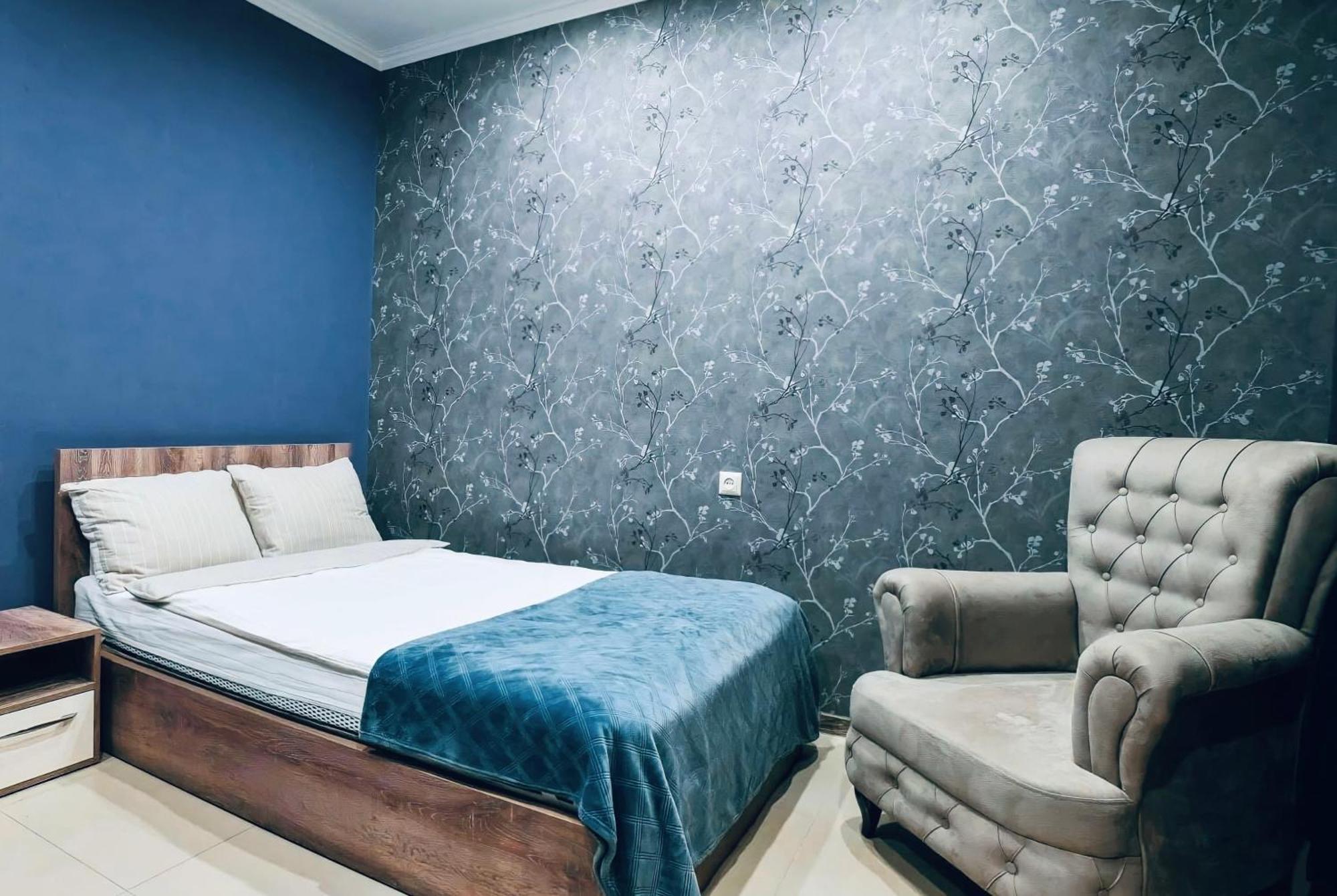 7 Rooms Hotel Tserovani Kültér fotó