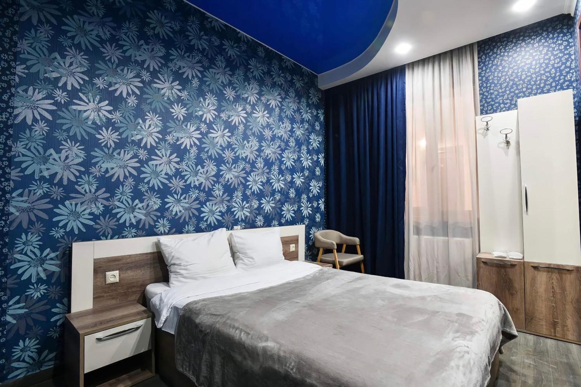 7 Rooms Hotel Tserovani Kültér fotó